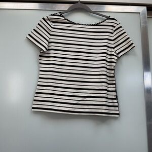 Yansi Striped Black and White Women's Top Size Medium